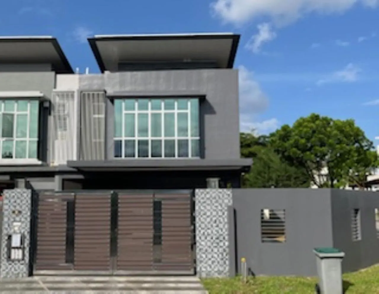 Ariya Home Johor Bahru Holiday home