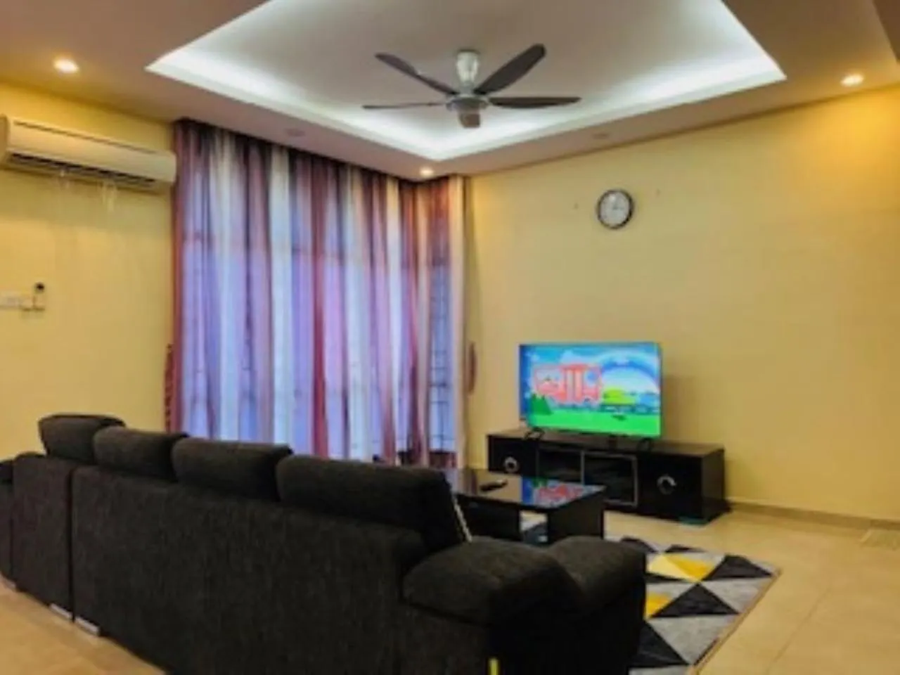 Ariya Home Johor Bahru 0*,